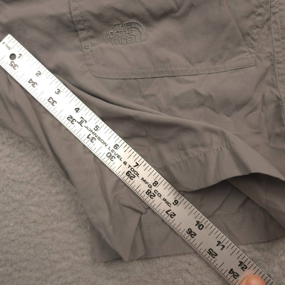 The North Face Womens Nylon Hiking Shorts Gray 33W 8.5 Inseam Outdoor Trail - Picture 9 of 12